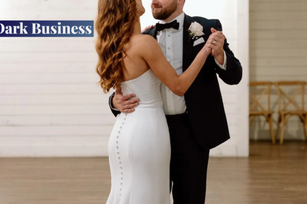 wedding dress bustle