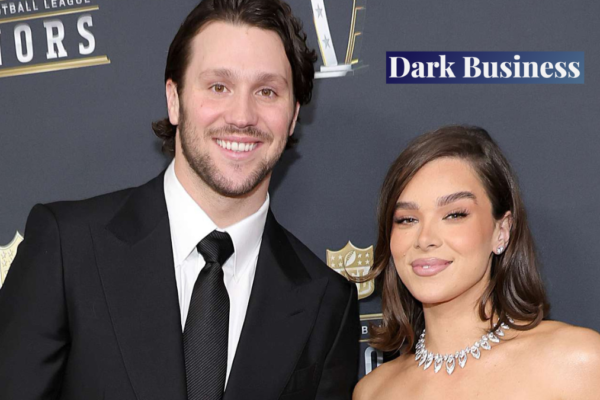 hailee steinfeld josh allen